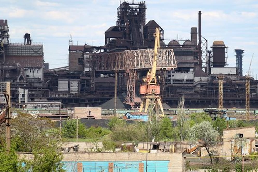 Zuletzt konzentrierten sich die russischen Angriffe in Mariupol auf das Stahlwerk Azovstal.