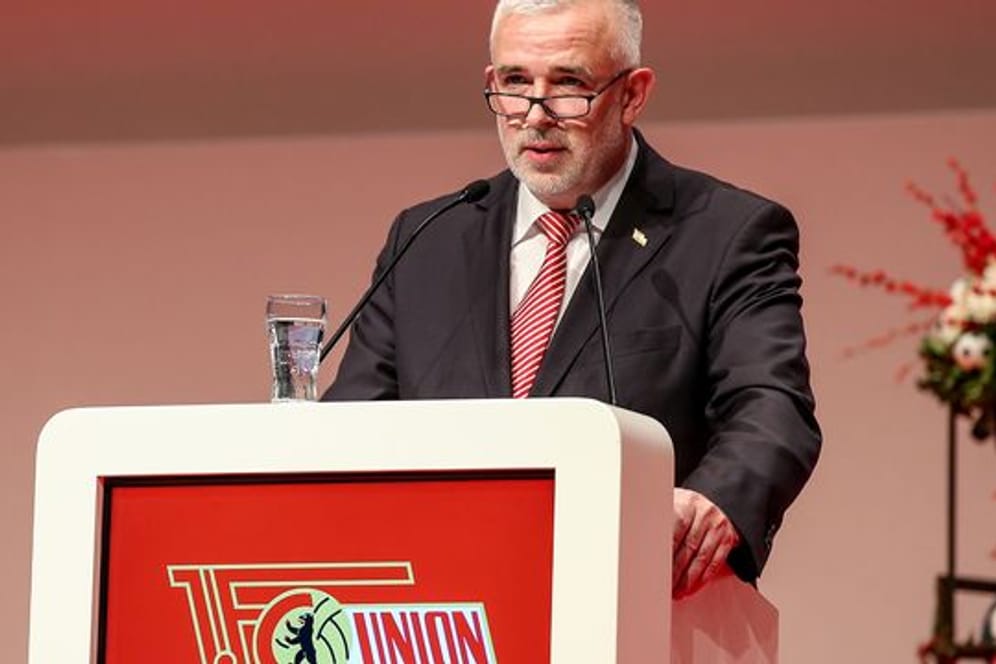 Unions Präsident Dirk Zingler sieht seinen Verein noch nicht am Ende der Entwicklung.