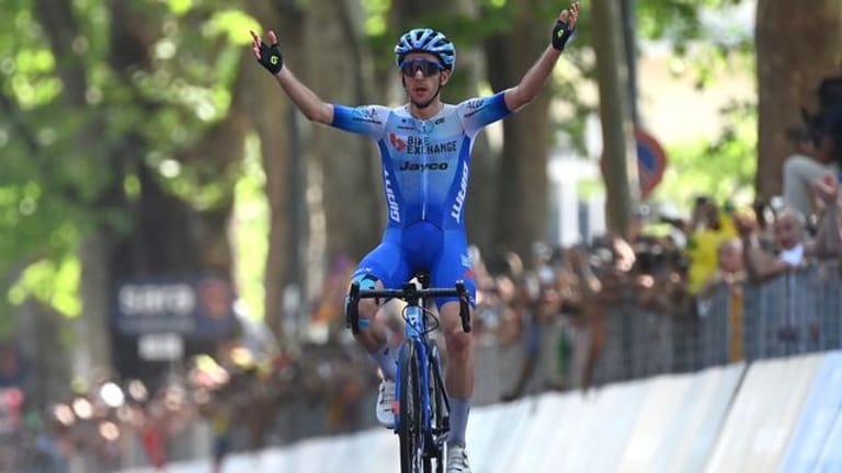 Feierte in Turin seinen insgesamt sechsten Giro-Tagessieg: Simon Yates.