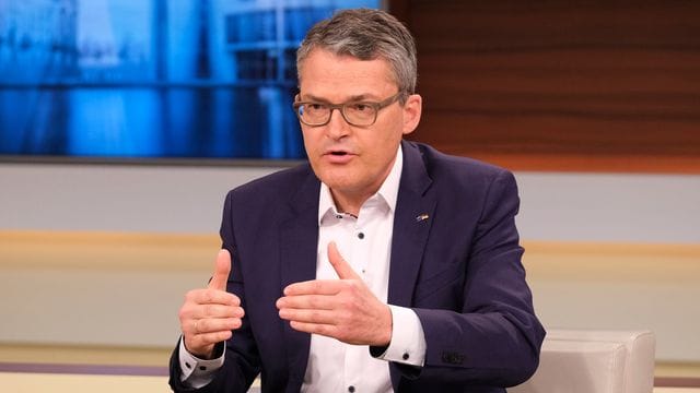 CDU-Politiker Roderich Kiesewetter war in der ARD-Talksendung "Anne Will" zu Gast.