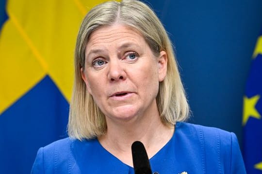 Die Ministerpräsidentin von Schweden will ihr Land in die Nato führen.