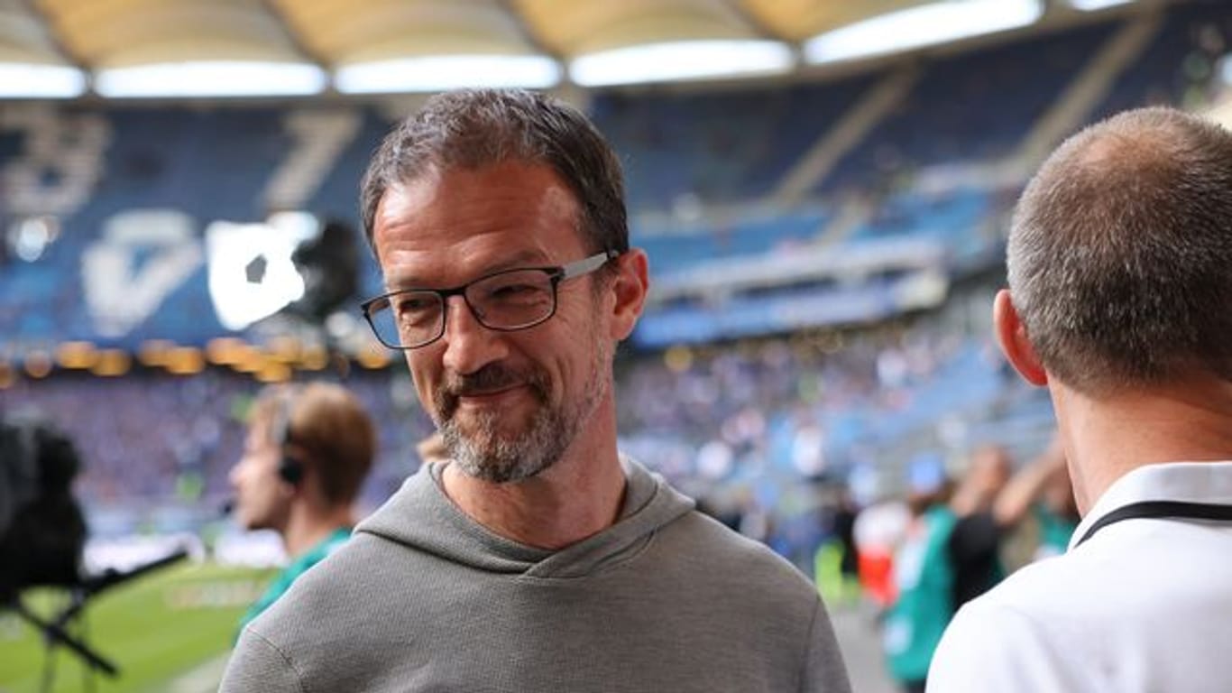 Hertha-Geschäftsführer Fredi Bobic lobt Felix Magath.
