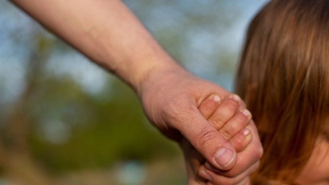 Das Durchschnittsalter der Väter in Deutschland ist in den vergangenen Jahren gestiegen. Das Durchschnittsalter der Väter in Deutschland ist in den vergangenen Jahren gestiegen.