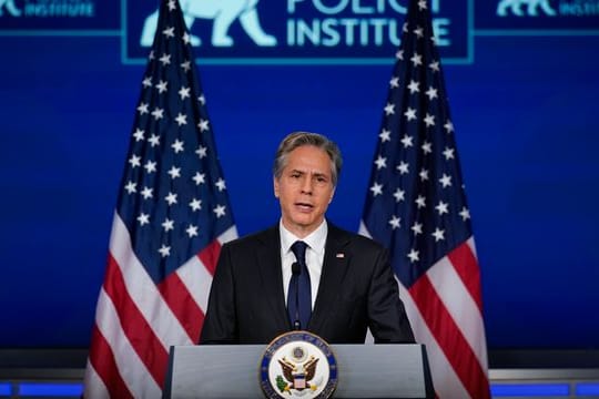 US-Außenminister Antony Blinken sieht trotz des Krieges in der Ukraine die größte internationale Herausforderung anderswo.
