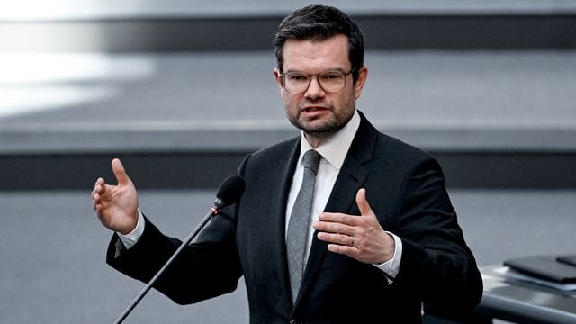 Justizminister Buschmann warnt bezüglich neuer Corona-Maßnahmen im Herbst vor vorschnellen Entscheidungen. Justizminister Buschmann warnt bezüglich neuer Corona-Maßnahmen im Herbst vor vorschnellen Entscheidungen.