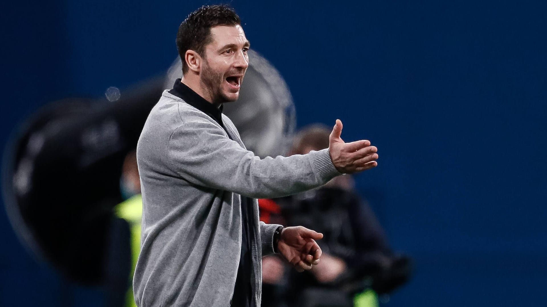Sandro Schwarz steht aktuell noch beim russischen Erstligisten Dynamo Moskau unter Vertrag. Sandro Schwarz steht aktuell noch beim russischen Erstligisten Dynamo Moskau unter Vertrag.