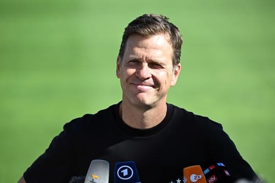 DFB-Direktor Oliver Bierhoff ist zufrieden mit dem Trainingslager.