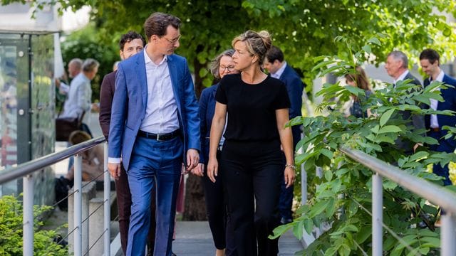 Bislang haben CDU und Grüne noch nie in NRW gemeinsam regiert: Hendrik Wüst (l. Bislang haben CDU und Grüne noch nie in NRW gemeinsam regiert: Hendrik Wüst (l.