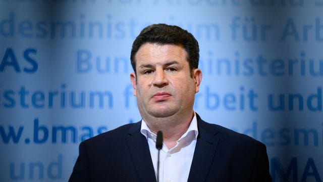 Hubertus Heil will Haushalte mit einem sozialen Klimageld entlasten - und das schon bald.