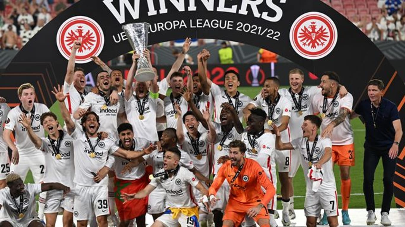 Eintracht Frankfurt trifft als Gewinner der Europa League im Supercup auf den frisch gebackenen Champions-League-Sieger Real Madrid.