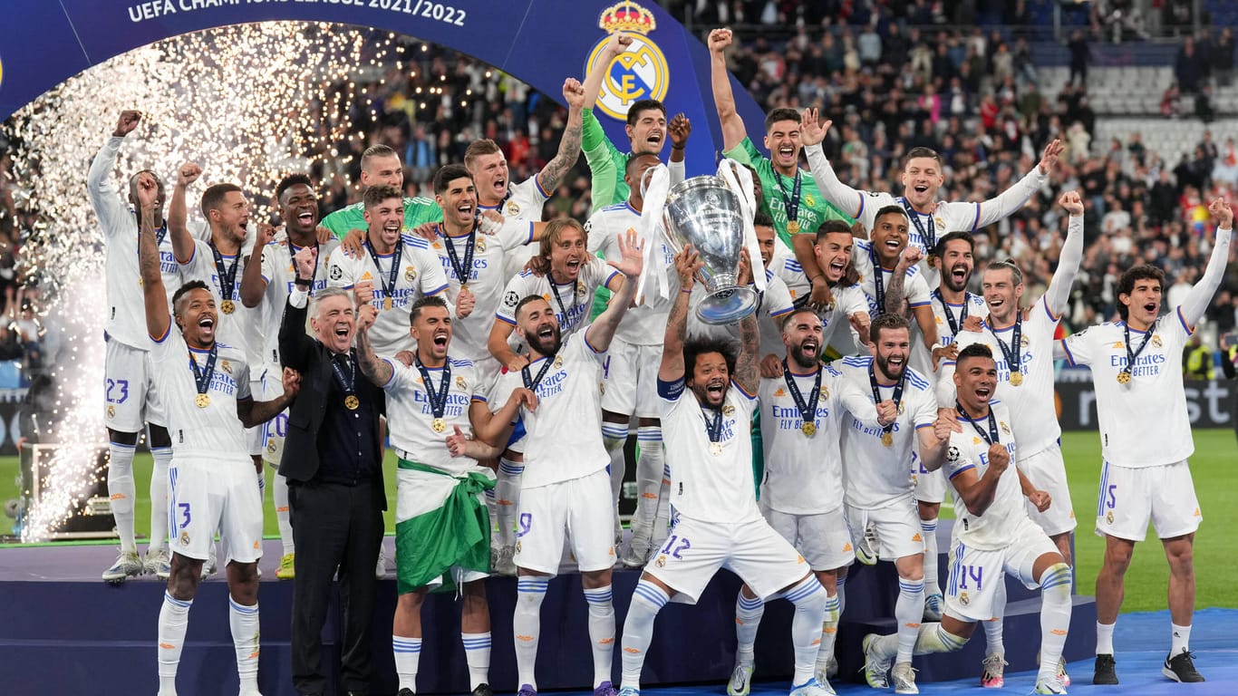 Die Spieler Real Madrids jubeln über den Gewinn der Champions League: Der Klub gehört zu jenen Vereinen, die eine Super League anstreben.