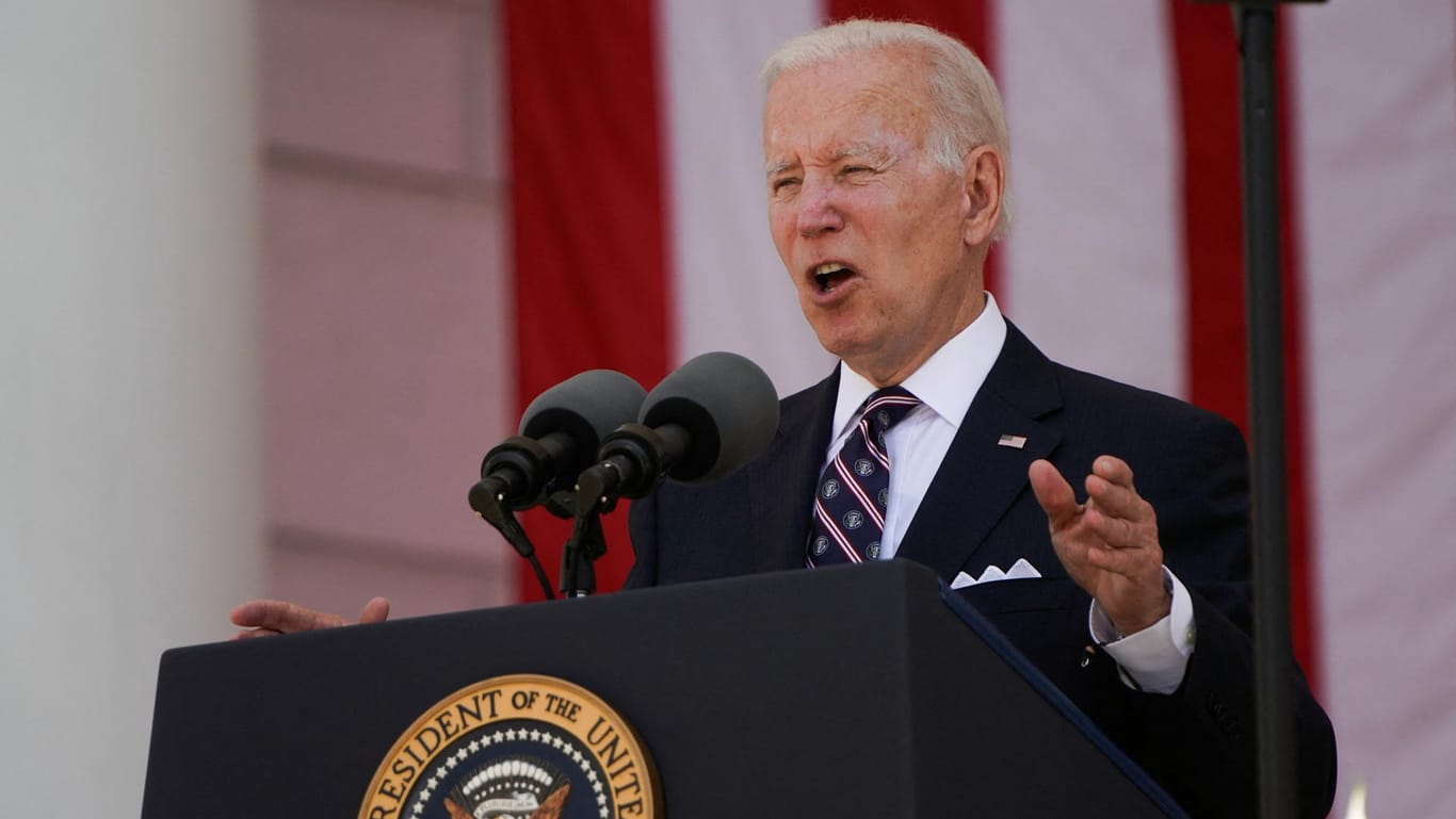 Joe Biden spricht am Memorial Day (Archivbild): Der US-Präsident hat der Ukraine moderne Raketensysteme zugesagt.