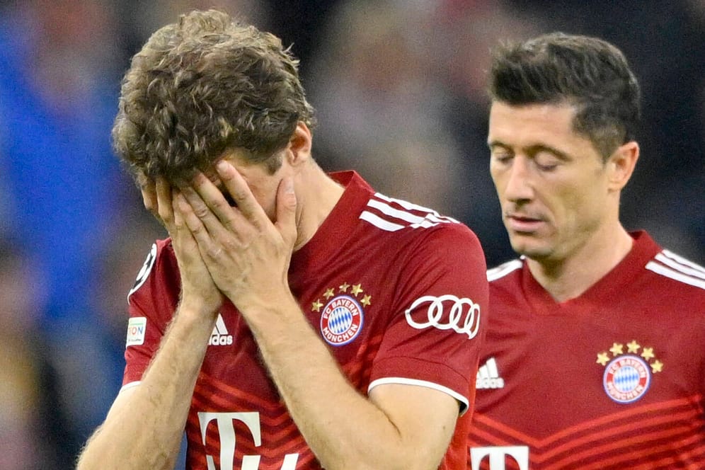 Thomas Müller (l.) und Robert Lewandowski: Es ist unruhig beim FC Bayern.