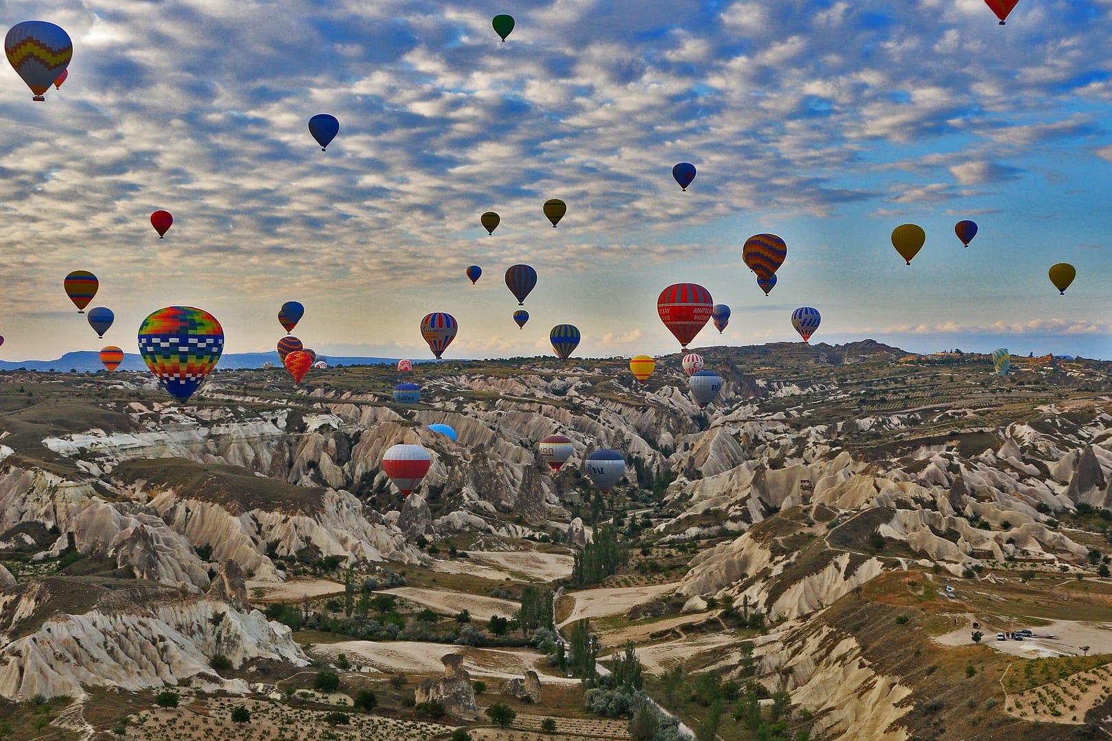 Kappadokien: Die Felslandschaft ist berühmt für seine Heißluftballonfahrten.