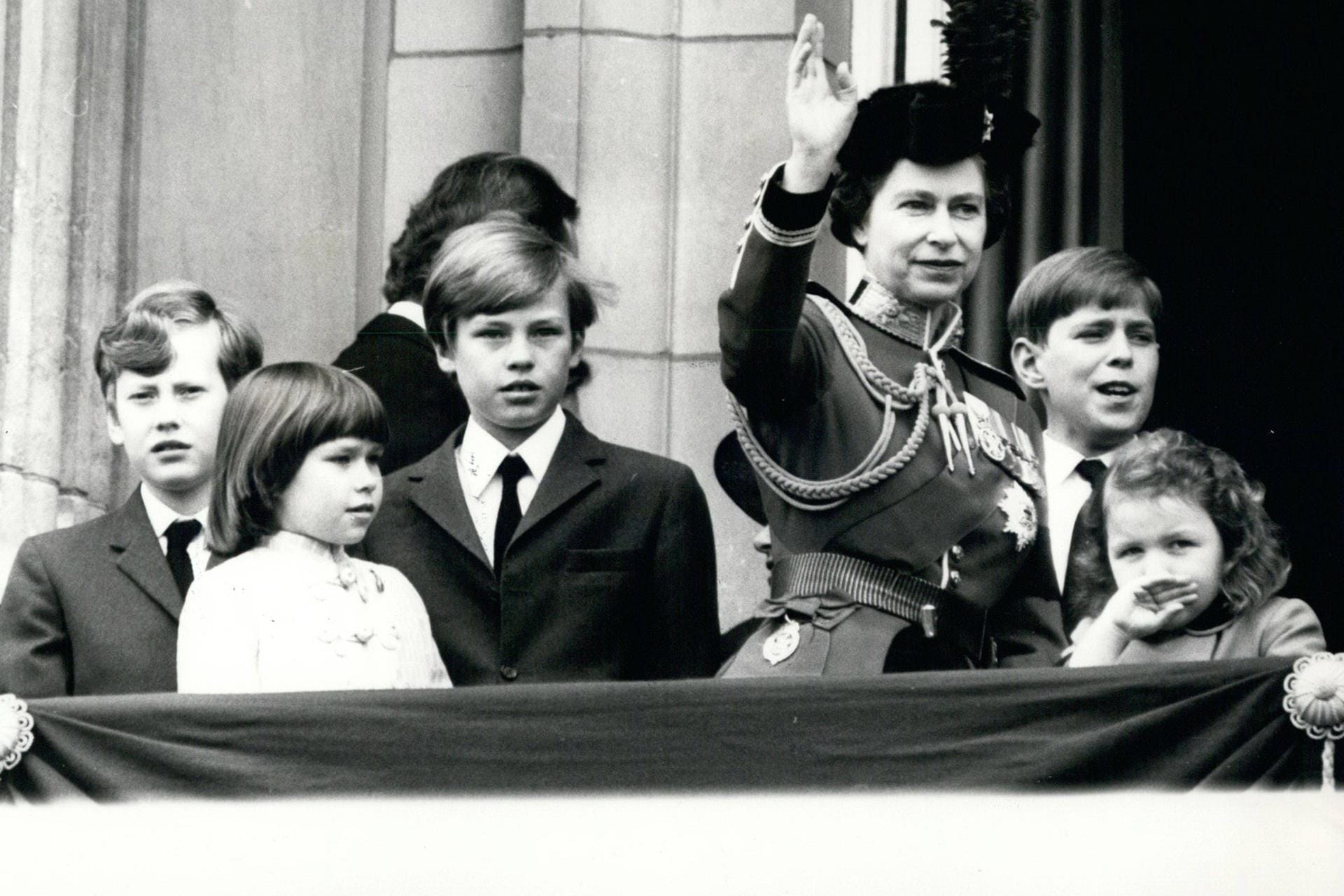 1972: Die Queen zusammen mit einigen royalen Sprösslingen.