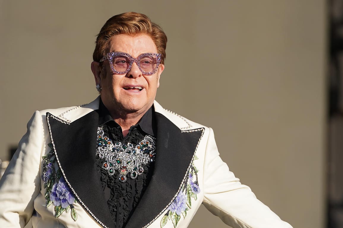 Elton John: Wie geht es der Musiklegende?