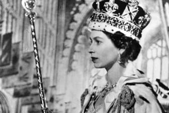 Queen Elizabeth II.: Sie sitzt seit 70 Jahren auf dem Thron.