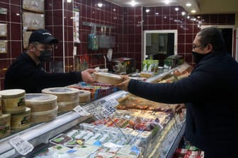Supermarkt in Ankara (Symbolbild): Die hohe Inflation spüren viele Türken deutlich in ihrem Alltag.