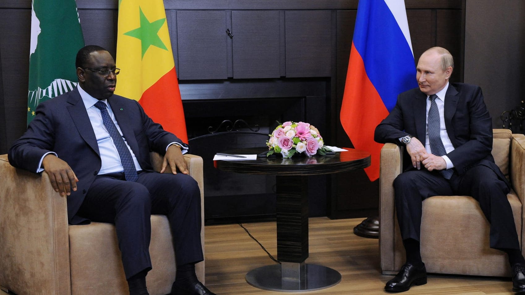 Senegals Präsident Macky Sall und Russlands Präsident Wladimir Putin: Der Ausfall ukrainischer Getreidelieferungen ist für afrikanische Staaten schmerzhaft.