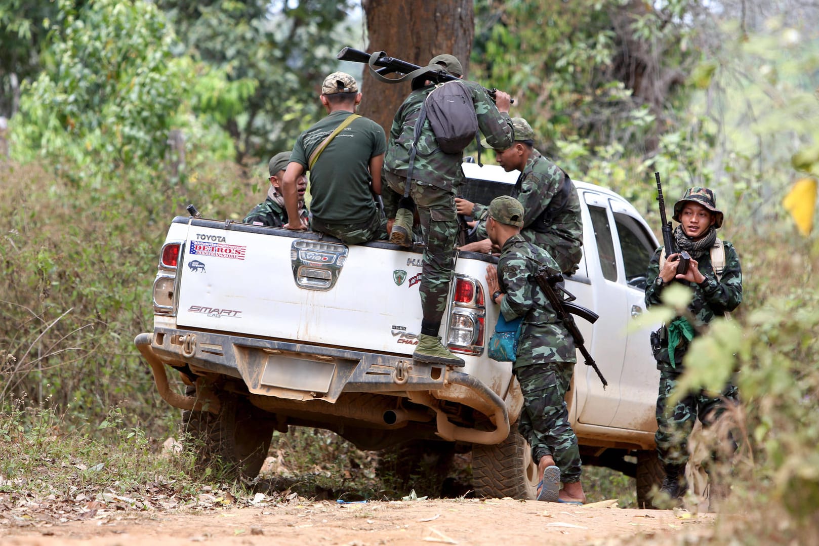 Soldaten der Karen National Liberation Army (KNLA): Die Militärjunta streitet die Vorwürfe ab.