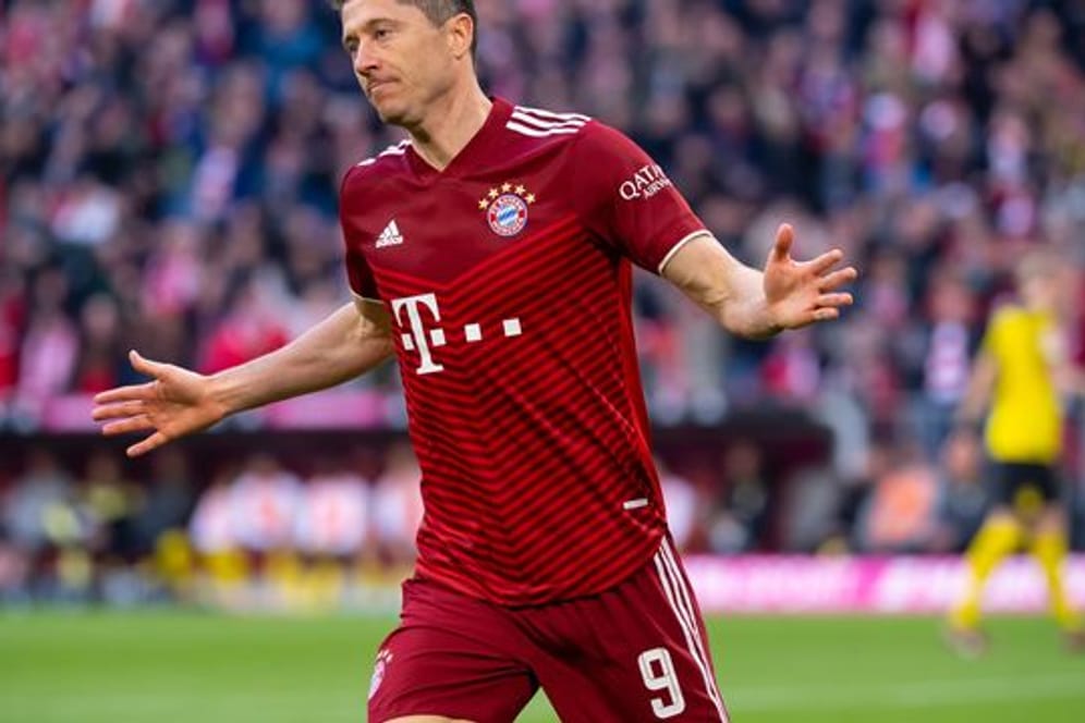Robert Lewandowski steht noch beim FC Bayern unter Vertrag.