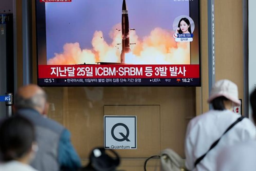 Trotz des Verbots durch UN-Resolutionen hat Nordkorea wieder potenziell atomwaffenfähige Raketen getestet.