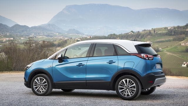 Ein bisschen Van, etwas mehr SUV und ein Prise Kleinwagen: Den Meriva-Nachfolger Crossland X machte Opel zum Crossover.