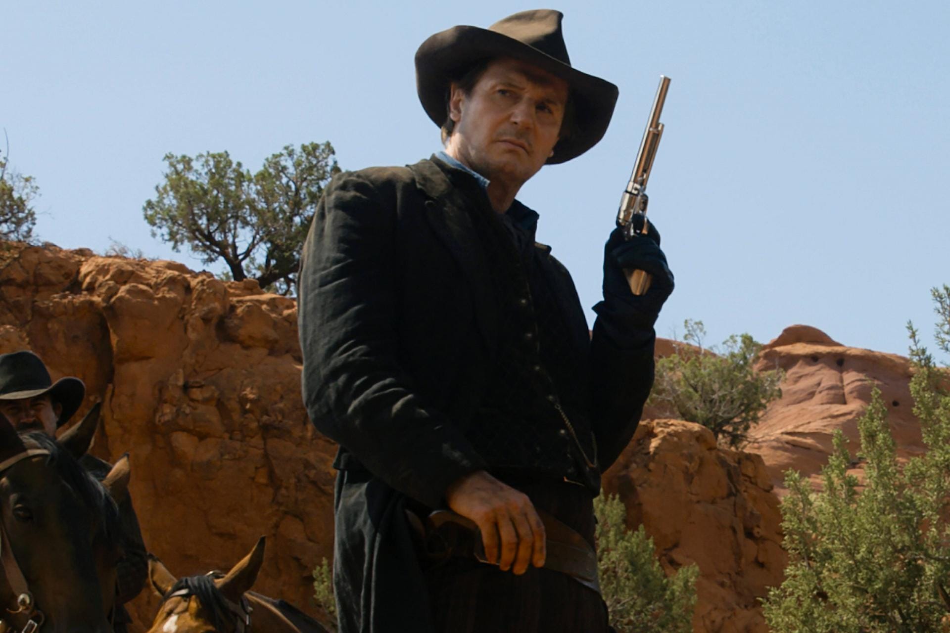 2014 verkörperte Liam Neeson in "A Million Ways to Die in the West" den scheußlichen Banditen Clinch Leatherwood.