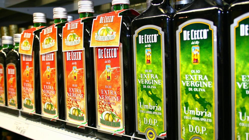Olivenöl: Manchmal steht "extra vergine" auf dem Etikett.