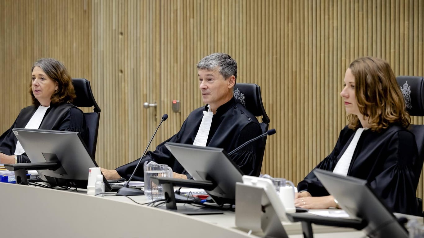 Die Richter im Amsterdamer Gericht: Die Tat hatte die Niederländer schwer geschockt.