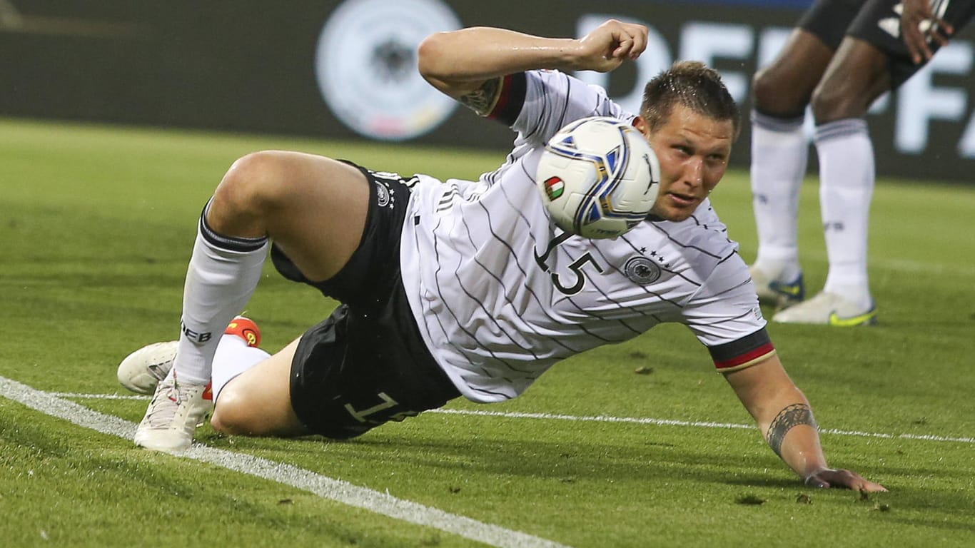 Niklas Süle: Der DFB-Verteidiger schmiss sich im Duell gegen Italien in die Zweikämpfe.