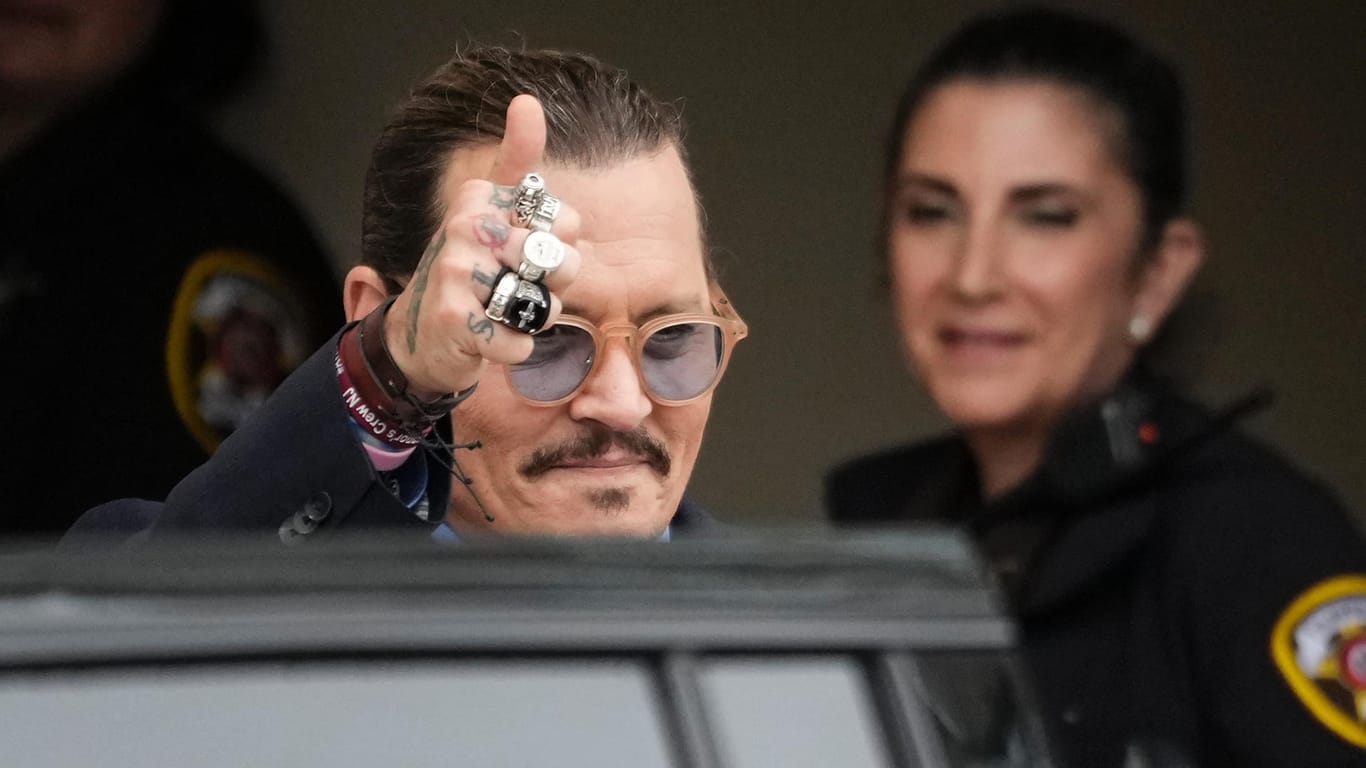 Johnny Depp: Der 58-Jährige war bis 2016 mit Amber Heard zusammen gewesen.