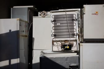 Brandverursacher Kühlgerät: Das Institut für Schadenverhütung und Schadenforschung rät zum regelmäßigen Austausch alter Geräte.