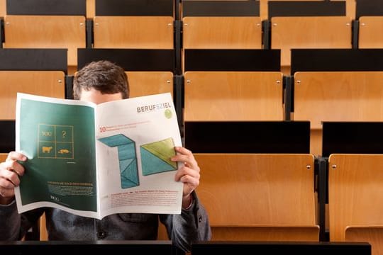 Wenn das Studium als Weiterbildung zu sehen ist, müssen Eltern manchmal auch über die erste Ausbildung hinaus ihre Kinder finanziell mit Ausbildungsunterhalt unterstützen.