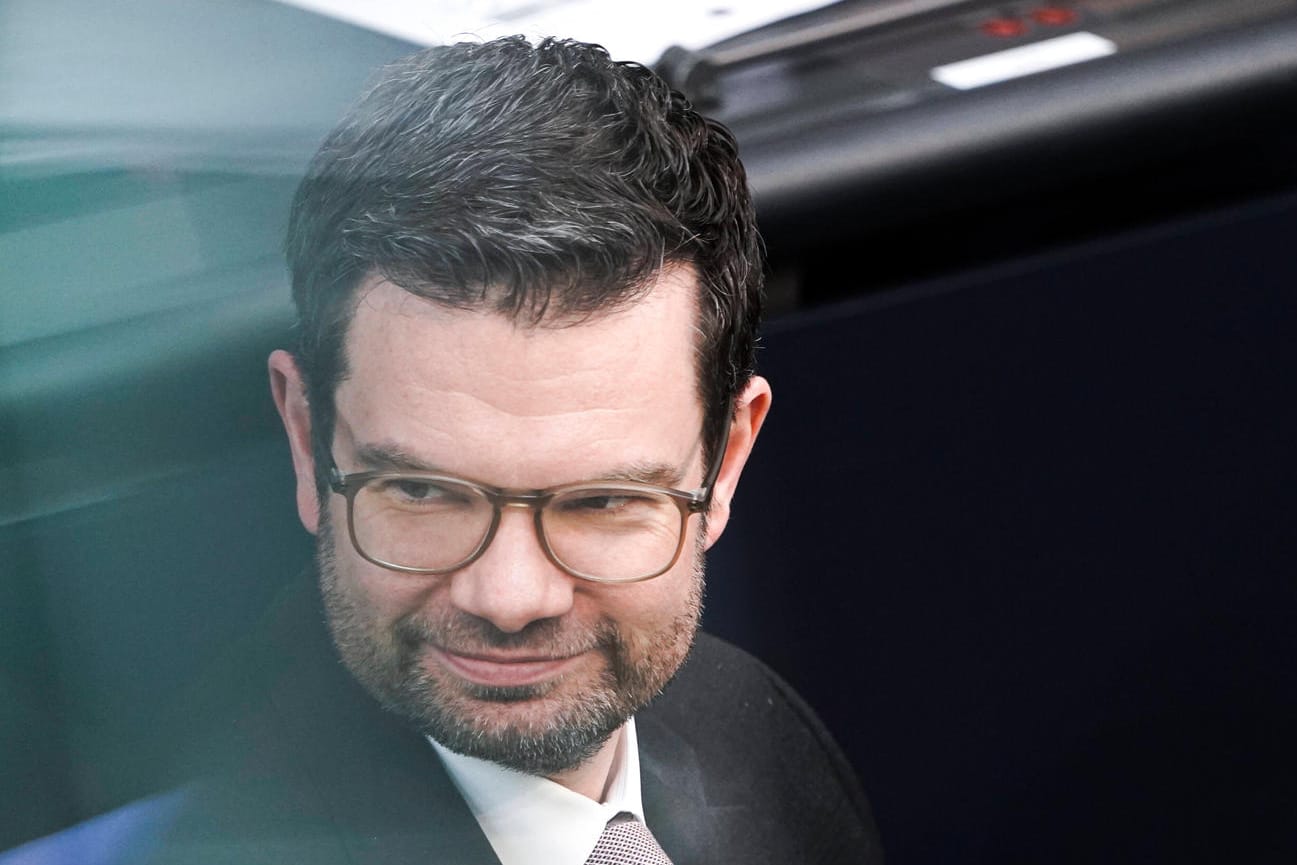 Marco Buschmann: Der Justizminister will die wissenschaftliche Evaluation der bisherigen Maßnahmen abwarten.