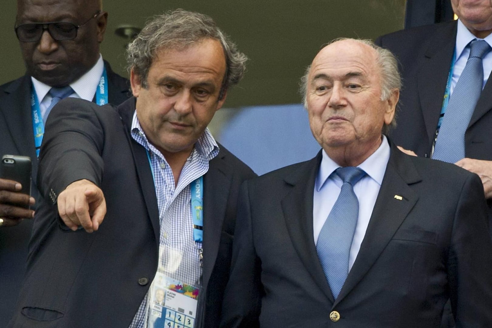 Michel Platini (l.) und Sepp Blatter: Die beiden müssen sich vor dem Strafgericht verantworten.