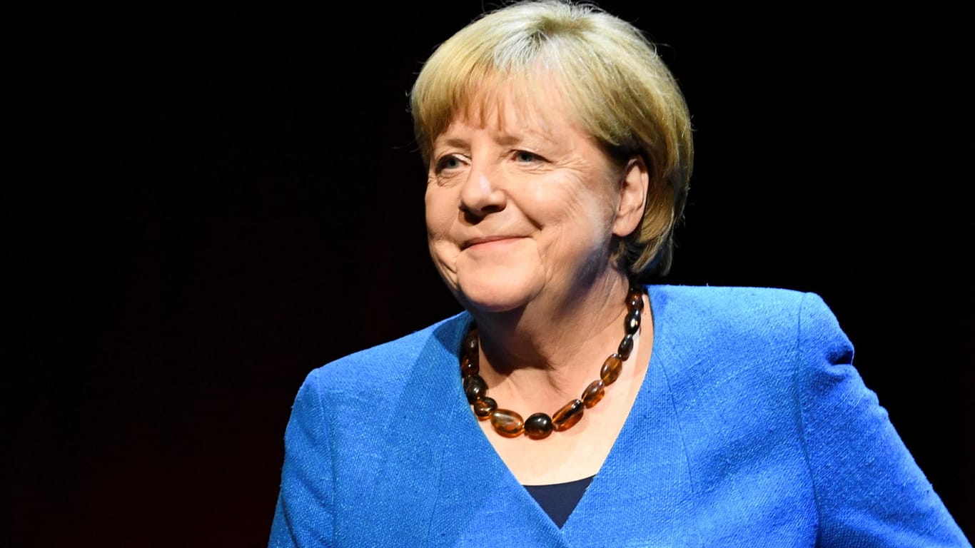 Meine Freiheit nehm ich mir: Angela Merkel bei der Veranstaltung im Berliner Ensemble.
