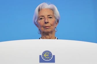 Christine Lagarde, Präsidentin der Europäischen Zentralbank, kündigte kürzlich an: Bis Ende September 2022 sollen die Negativzinsen im Euroraum beendet sein.