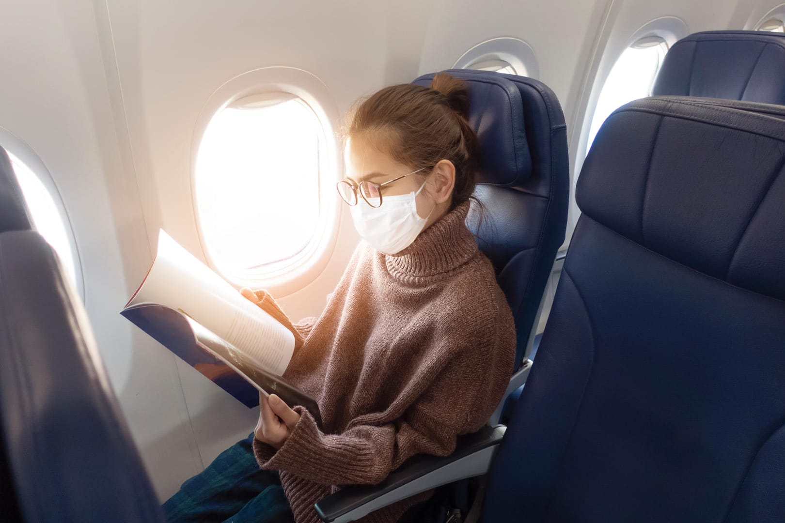 Entspannt im Flieger: In nur kurzer Zeit erreichen Sie viele schöne Urlaubsziele.