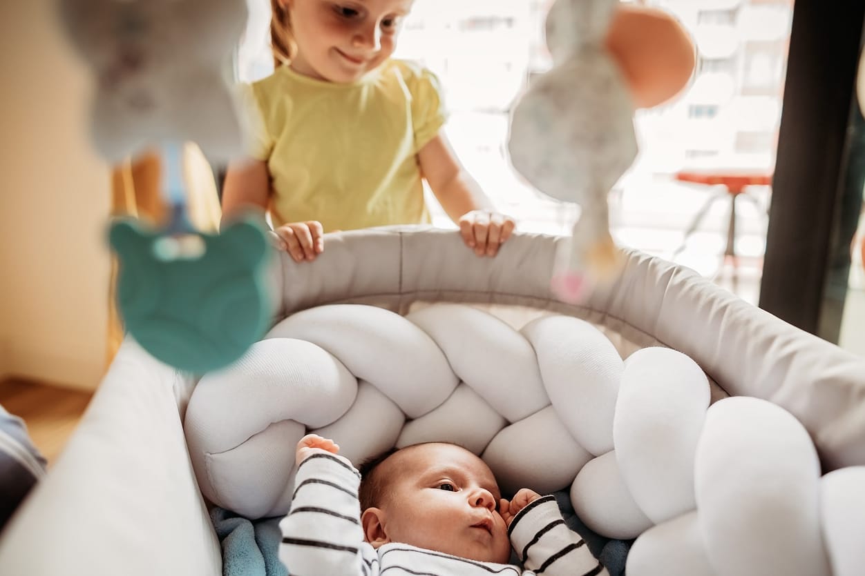 Vornamen: Vielen Eltern, die mehr als ein Kind haben, ist es wichtig, dass die Vornamen der Kinder zueinander passen.