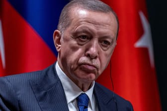 Recep Tayyip Erdoğan: Der türkische Präsident will auch im kommenden Jahr als Präsidentschaftskandidat für die Volksallianz antreten.