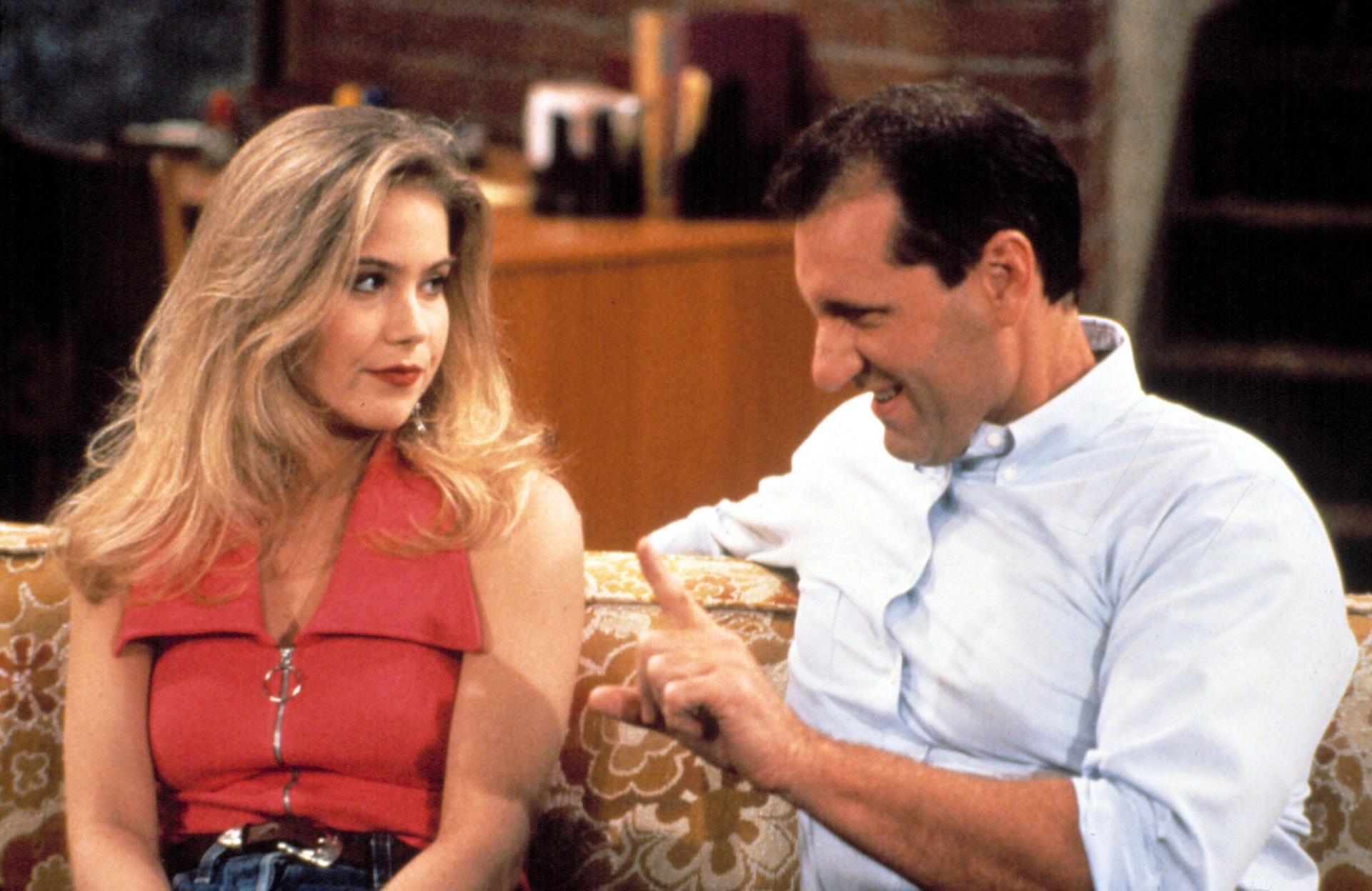 Christina Applegate spielte von 1987 bis 1997 die Rolle der Kelly Bundy an der Seite von Ed O'Neill.