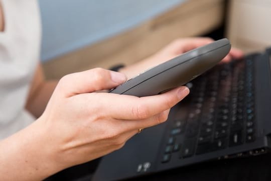 Sparen per Vorwahl: Das ist nun auch weiterhin möglich, zumindest für Kundinnen und Kunden der Deutschen Telekom.