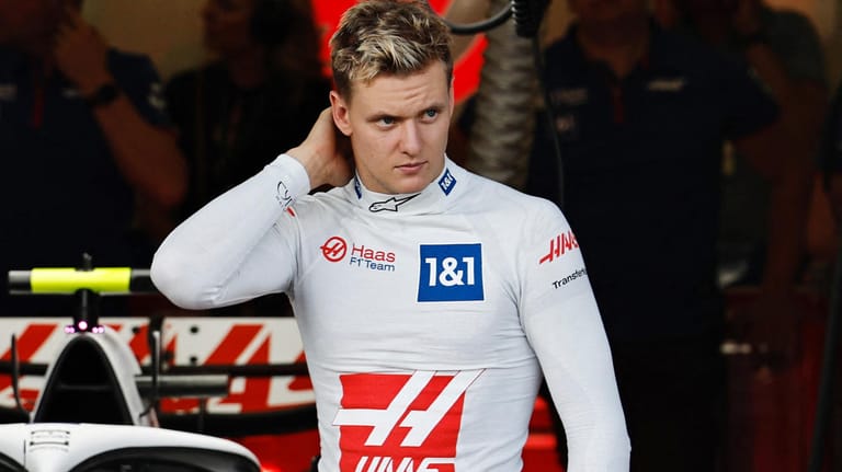 Mick Schumacher am Rande des Rennwochenendes in Baku: Der Haas-Fahrer steckt aktuell in einer Krise.