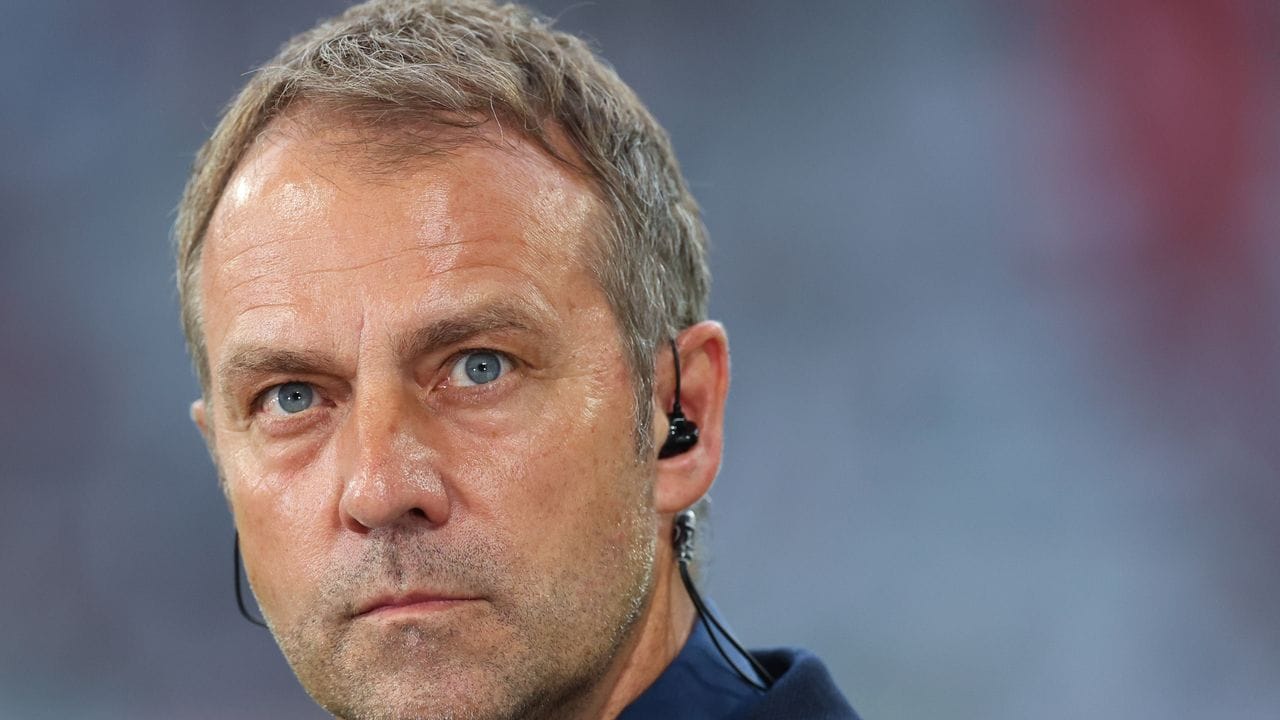 Macht keinen Hehl aus der schwachen Leistung der Nationalelf: Bundestrainer Hansi Flick.