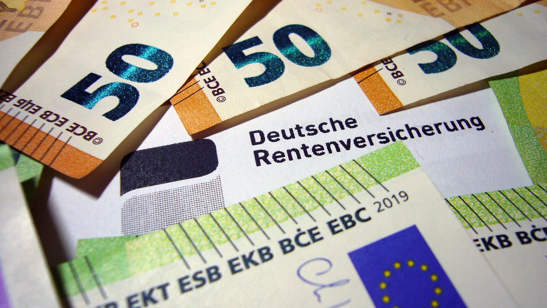 Ost-Länder geben 2,5 Milliarden Euro für DDR-Renten aus