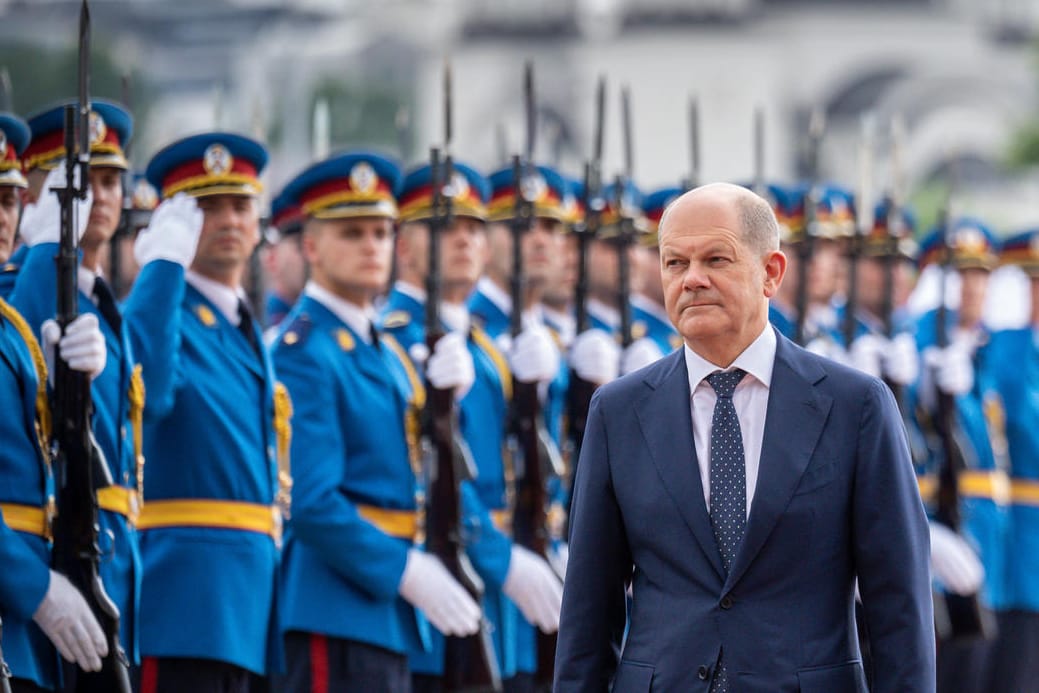 Olaf Scholz in Serbien: Einem Bericht zufolge will der Bundeskanzler noch im Juni nach Kiew reisen.