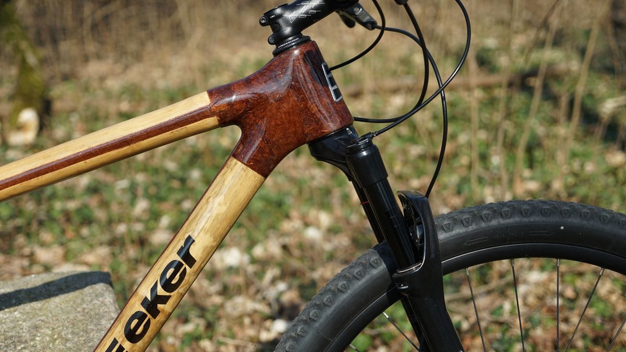 Der Lenk- oder Steuerkopfwinkel des Stark beträgt 70 Grad - steiler als bei einem Downhill-MTB.