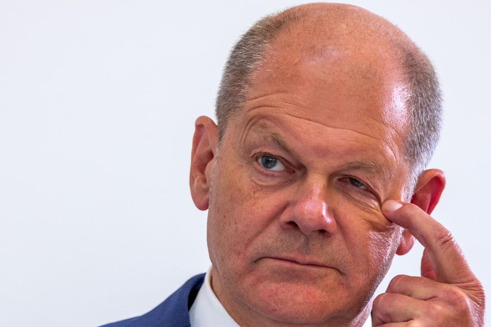 Bundeskanzler Olaf Scholz vor Reise nach Kiew unter Druck