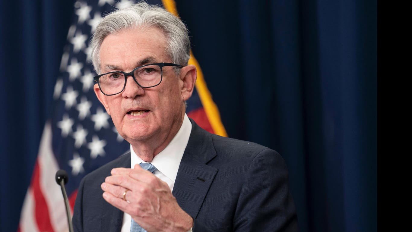 US-Notenbank-Chef Jerome Powell verkündet den größten Zinssprung seit fast 30 Jahren.